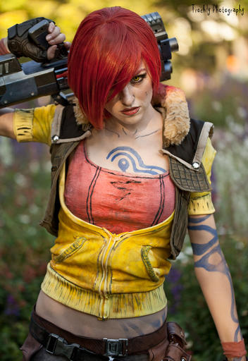 Borderlands 2 - Косплей Lilith.